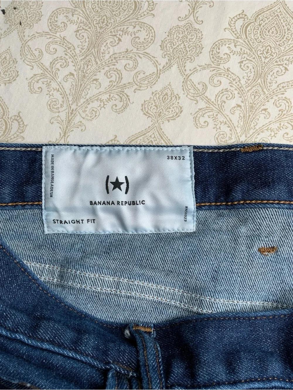 Banana Republic Men’s Straight Fit Jeans 38x32 Dark Wash
